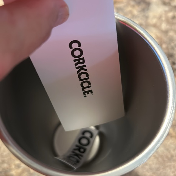 NWT Corkcicle Tumbler 24 Oz. Works For Hot or Cold - Picture 6 of 6